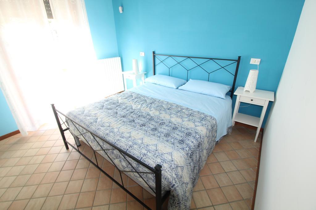Cala Chiara B&B Ortona Bagian luar foto