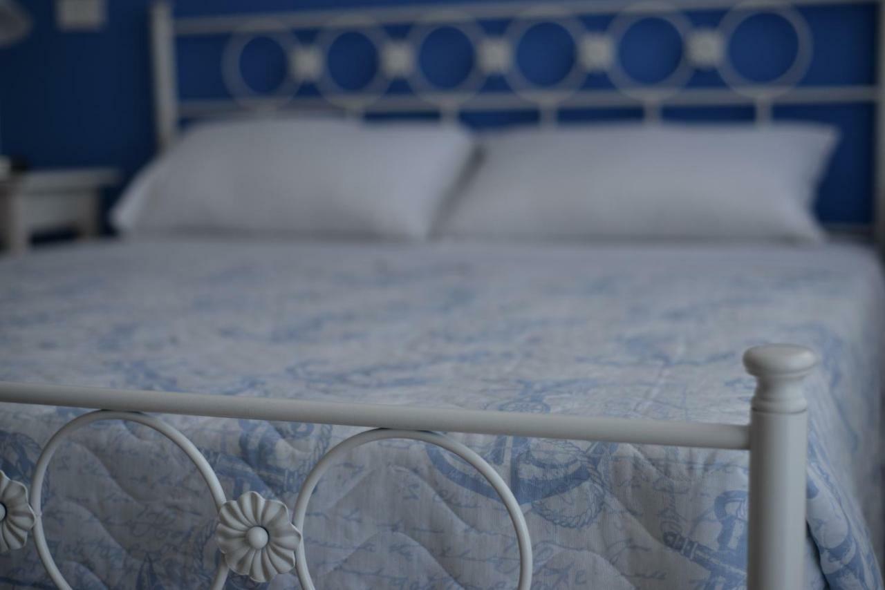 Cala Chiara B&B Ortona Bagian luar foto